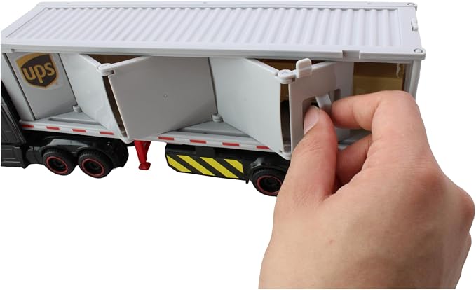 Daron Action Truck – UPS – Officially Licensed Delivery Truck Toy with Lights, Sounds, Forklift, Cargo Boxes, and Opening Doors for Kids Ages 3+