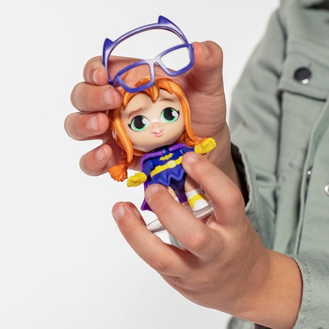DC Super Hero Girls 3" Mini Dolls Hero Multipack, Includes Wonder Woman, Superman, Bumblebee, Batgirl, and Batman!