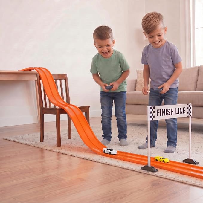 Flexible Race Track for Kids – 4.5M Bendable Dual Lane System, Portable Car Track with Suction Base, Foldable Roll-Up Design for Interactive Play Ages 4–9 (No Cars Included)