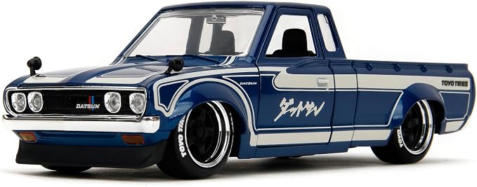 Jada Toys JDM Tuners 1:24 Scale Die-Cast 1972 Datsun 620 Pickup – Opening Doors, Detailed Interior, Rubber Tires, Collectible for Ages 8+(Gloss Blue)