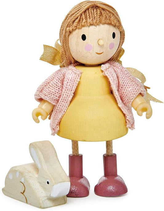 Tender Leaf Toys - The Goodwood Family - Wooden Miniatures Flexible Doll, Multicultural Action Figure for Dollhouse - Encourage Creative and Imaginative Fun Play for Children - Age 3+