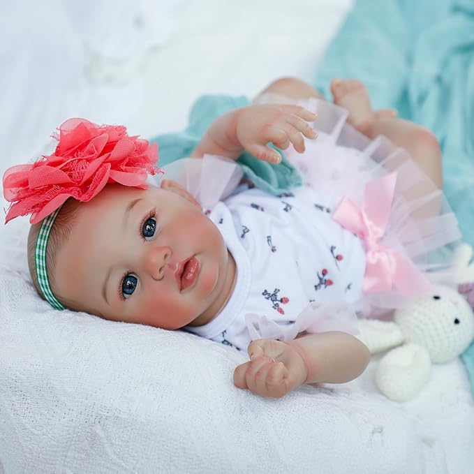 WOOROY Realistic Reborn Baby Dolls, 18 Inch Lifelike Newborn Eyes Open Girl Real Life Soft Cloth Body with Gift Box for Kids 3+