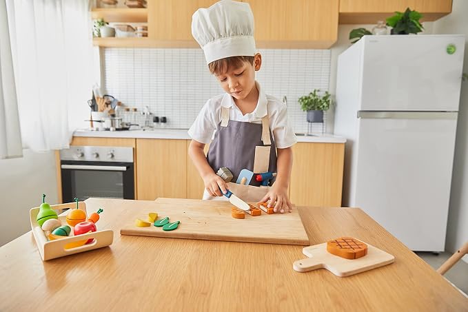 PlanToys® Chef Play Set with Wooden Pretend Cooking Kit Featuring Knife, Spatula & Pan | Montessori Educational Toy for Imaginative Play, Creativity & Skill Development