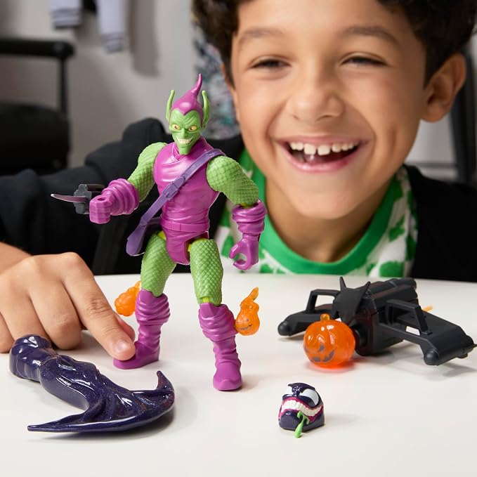 MixMashers Marvel Green Goblin Custom Spider-Man Mix-and-Match Deluxe Action Figure & Accessories, 5-Inch-Scale (12 cm) Super Hero Toys, Ages 4+