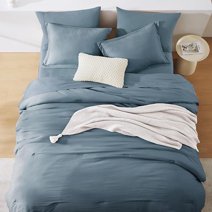 WRENSONGE Queen Comforter Set- 7 Pieces Soft Oxford Blue Bed in a Bag with Fitted Sheet, Flat Sheet, 2 Pillow Shams, and 2 Pillowcases- Warm Bedding Sets Queen for All Season