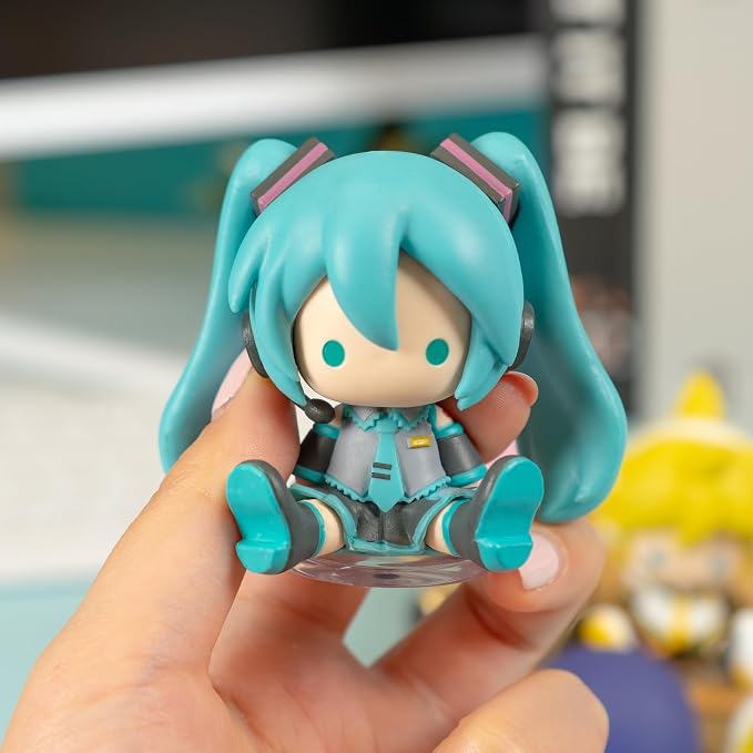 Hamee RE-Ment Hatsune Miku Blind Box Figure for Birthday Gift, Party Favor, Collectible Toy (Hatsune Miku petadoll - Piapro Characters) – 1 Pc. Mystery Box