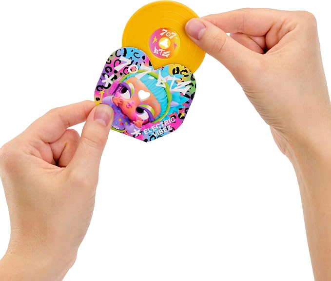 LOL Surprise Music Festival – Dolls with Collectible Vinyl Albums, Interactive Unboxing, 7 Total Surprises – Collect All 8 Unique Styles! Gift for Kids Ages 4+