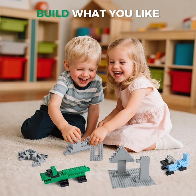 HUIZDQ 500 Piece Classic Building Bricks and 1 Gray Baseplate, 2x4 Bricks Bulk Creative Building Toys, Blocks Bulk for Kids Ages 6+, Light Gray(Samll Bricks, 1.25x0.62x0.47 in)