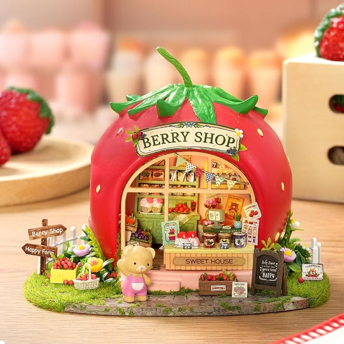 DIY Miniature Fruit Scene Dollhouse Kit, 1:72 Scale Handmade Craft Model Bear Berry Shop, Creative 3D Wooden Puzzle Building Set for Adults, Compact Home Decor Gift