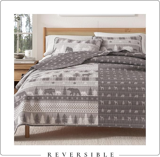 Great Bay Home Lodge Quilt Set - 3-Piece King/California King Size Rustic Bedding Set - Lightweight, All-Season, Reversible Bedspread (Rustic Landscape Grey)