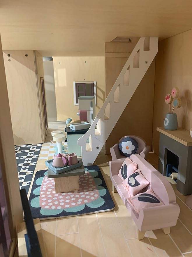Tender Leaf Toys - Dovetail Dollhouse Accessories - Detailed Wooden Furniture Sets and Room Decor - Encourage Creative and Imaginative Fun Play for Children - Age 3+