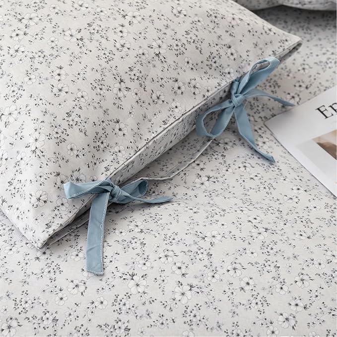 LifeTB Vintage Cottagecore Comforter Botanial Flowers Full Comforter Set, Aesthetic Coquette Floral Bedding Comforter Set for All Seasons, Farmhouse Botanical Comforter with 2 Bowknot Pillowcases