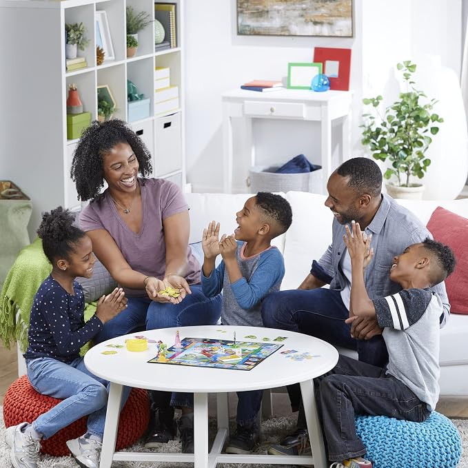 Monopoly Junior Super Mario Edition Board Game, Fun Kids' Ages 5 and Up, Explore The Mushroom Kingdom as Mario, Peach, Yoshi, or Luigi (Amazon Exclusive)