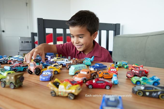 Disney Cars Toys Deluxe Mack