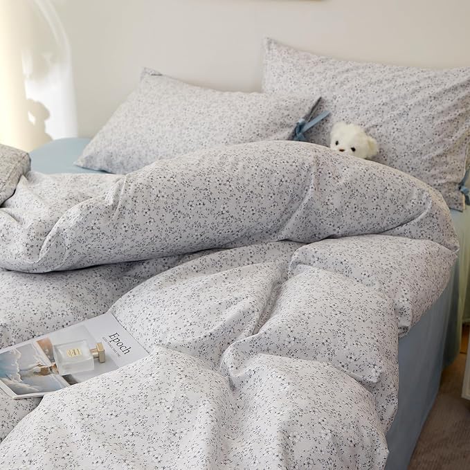 LifeTB Vintage Cottagecore Comforter Botanial Flowers Queen Comforter Set, Aesthetic Coquette Floral Bedding Comforter Set for All Seasons, Farmhouse Botanical Comforter with 2 Bowknot Pillowcases