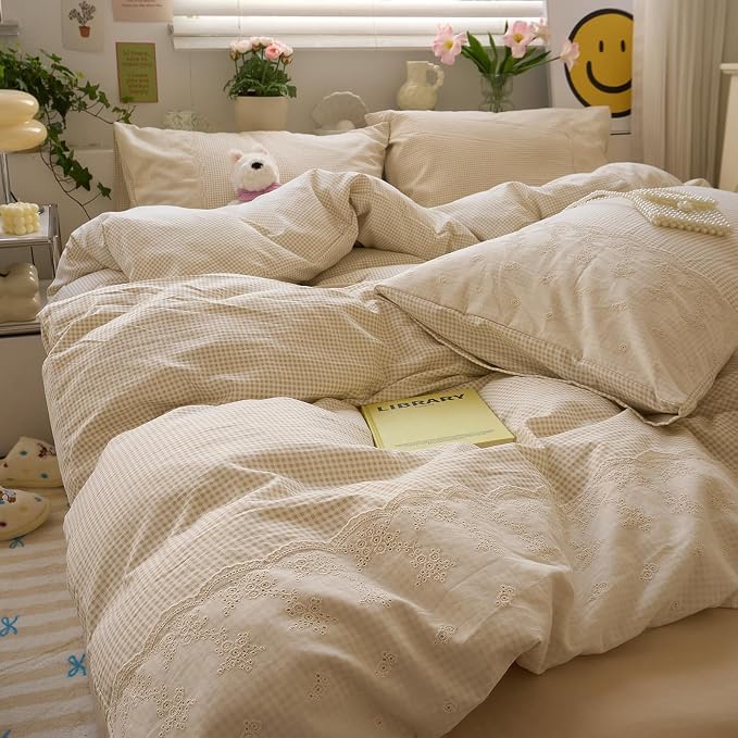 LifeTB Tan Gingham Comforter Set Twin XL Princess Lace Style Vintage Plaid Checkered Comforter with 2 Pillowcases Fluffy Soft Breathable Farmhouse Grid Bedding Set Beige Taupe Plaid Comforter Set