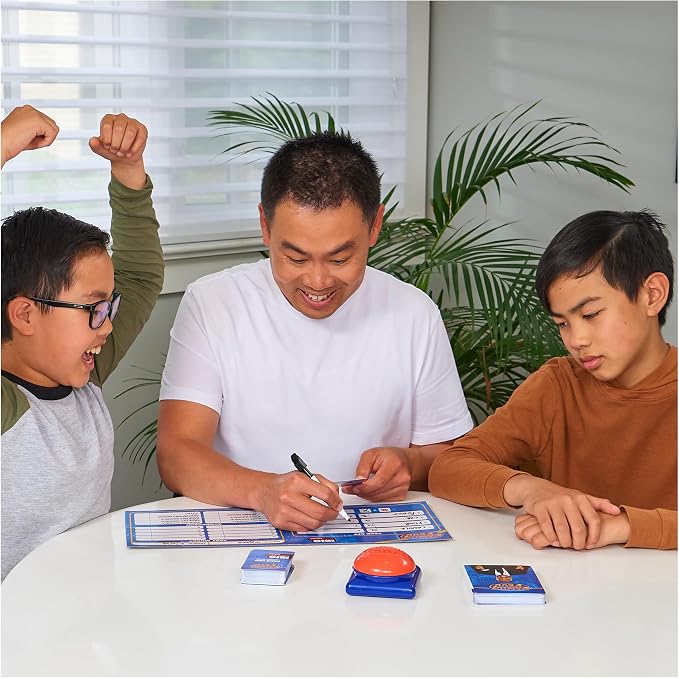 Spin Master Family Feud Big Buzzer Game, Amazon Exclusive “Buzz in” with The Electronic Buzzer Board Game for Hilarious Family Fun, Ages 8 and up