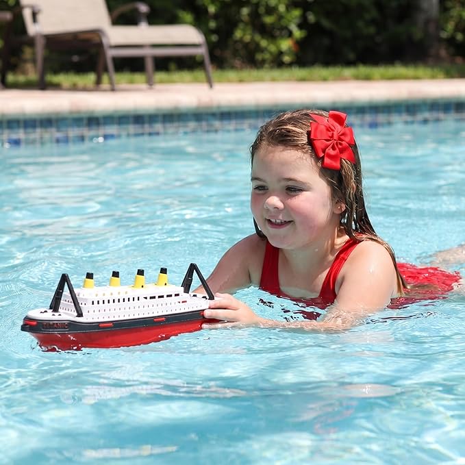 Toyland® 41cm (16") Titanic Replica Toy Boat - Kids Floating Water Toy - Pool & Bathtime Toys - 3 Years+