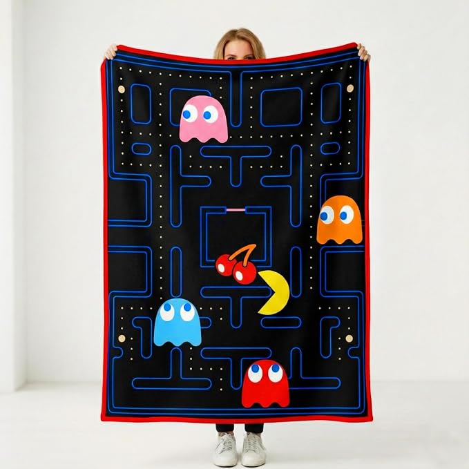 Silver Buffalo Pacman 45" x 60" Fleece Throw, Soft and Cozy Blanket, 185 GSM