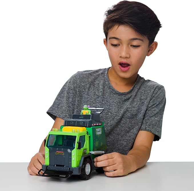 Teenage Mutant Ninja Turtles Toy, Thrash 'N' Battle Garbage Truck with 3 Sewer Cap Launchers, Lights & Sounds, TMNT Mutant Ninja Turtle Vehicle for Kids, Ages 3+