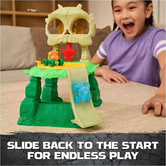 Monster Jam Mini Jams, Crash & Crumble Skull Escape Playset, 2 Exclusive Die-Cast El Toro Loco and Dragon Monster Trucks, Kids Toys for Boy and Girls Ages 3 and up