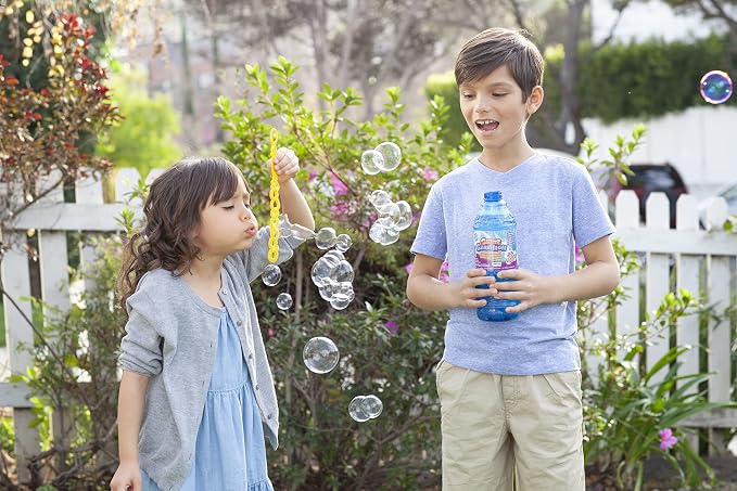 Gazillion Giant Bubble Solution 1 L – Creates Huge, Extra‑Elastic Bubbles, Safe & Non‑Toxic, Includes 7‑in‑1 Bubble Wand, Outdoor Refill for Wands, Machines & Kids’ Party Fun Ages 3 +