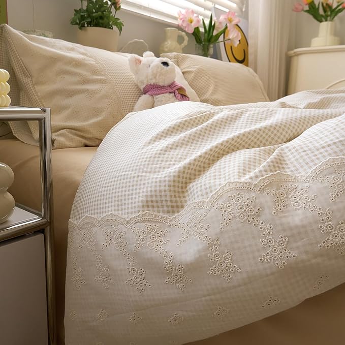 LifeTB Tan Gingham Comforter Set Queen Princess Lace Style Beige Taupe Plaid Comforter Set Soft Fluffy Grid Farmhouse Gingham Bedding Set Vintage Plaid Checkered Comforter with 2 Pillowcases
