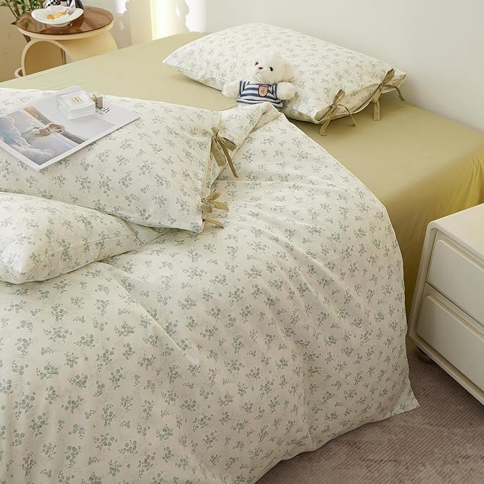 Full Size Comforter Set Vintage Floral Comforter Bedding Set, Aesthetic Coquette Botanical Green Flowers Comforter with 2 Bow Ties Pillowcases, Lightweight Cottagecore Comforter Set for All Season