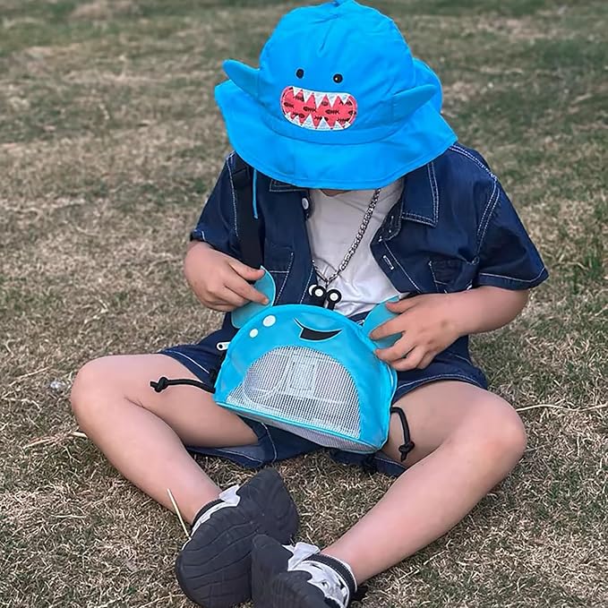 Kids Mesh Beach Bag, Cute Crab-Shaped Seashell Collecting Bag with Adjustable Strap for Holding Shell Beach Toy