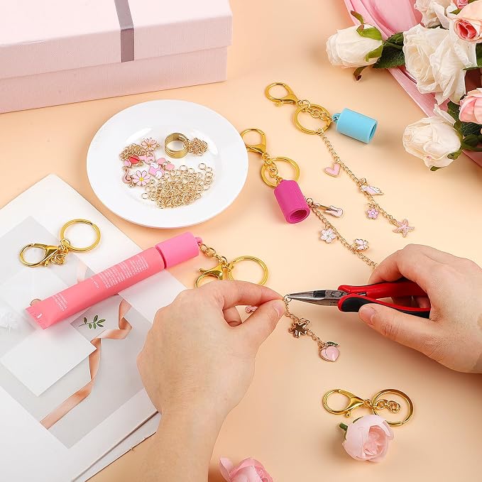 Pengxiaomei 135 Pcs DIY Keychain Making Kit for Women, 4 Pcs Lip Gloss Keychains Cap for Summer Fridays Personalized Mothers Day Gifts Bag Charm Kit with Pink Ornaments Jewelry Accessory