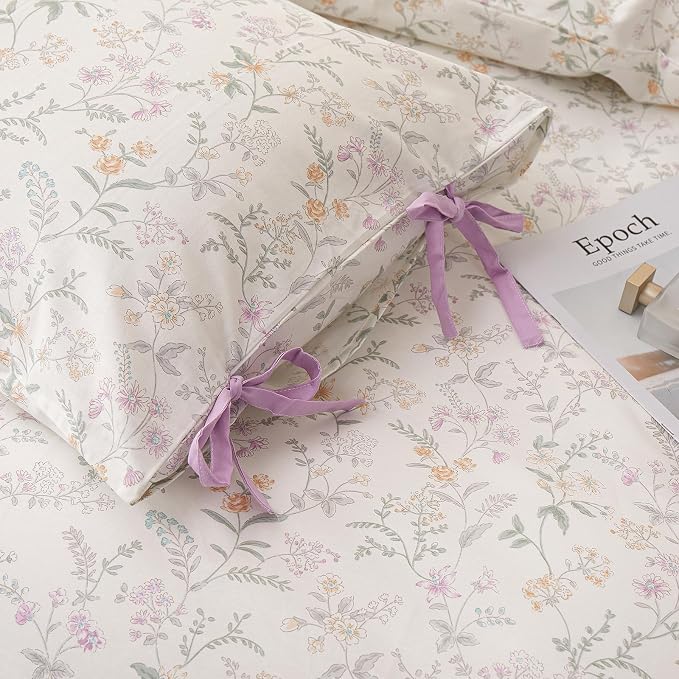 Vintage Floral Comforter Set Queen, Cottagecore Aesthetic Cute Flower Pattern Comforter for All Seasons, Lightweight Coquette Bedding Set Flowers Botanical Comforter with 2 Bow Ties Pillowcases