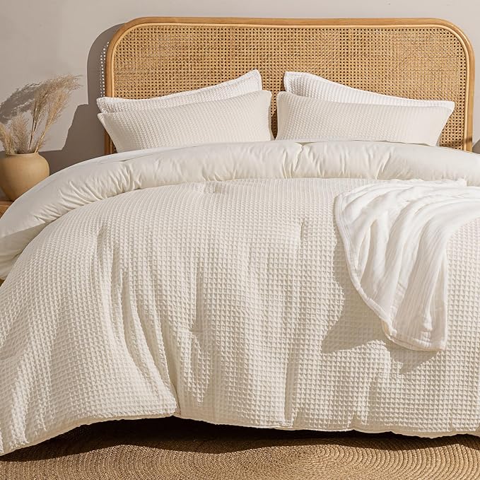 David's Home Waffle Weave Comforter Set 3PCS Queen Size, Soft Breathable Lightweight Cozy Skin-Friendly Warm for All Season, Elegant Aesthetic Home Decor Bedding Set with Pillow Shams, Cannoli Cream