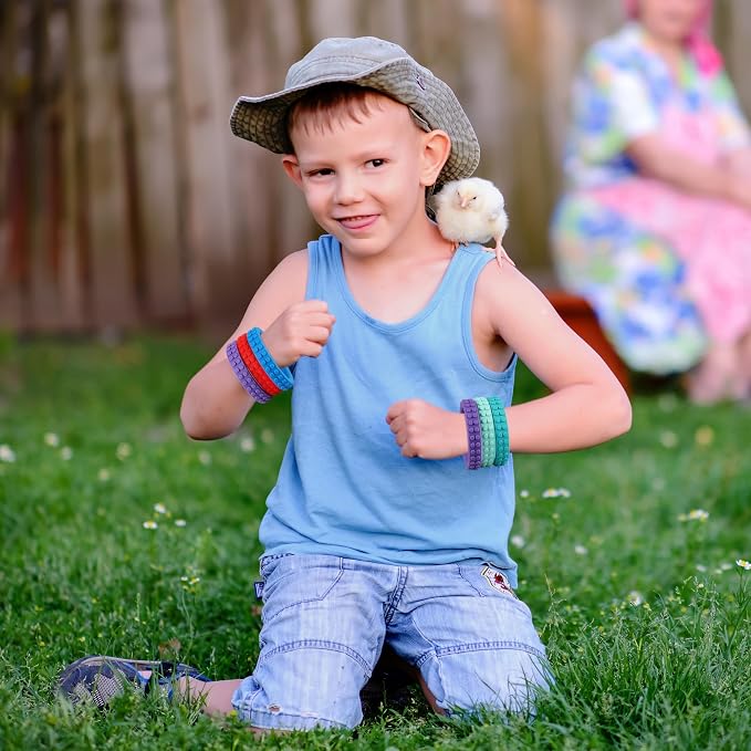 Chew Bracelets for Sensory Kids, Silicone Chew Bracelet, Oral Motor Chewy Teether Bracelet for Chewers with Autism, ADHD, SPD, or Biting Needs, 4 Colors