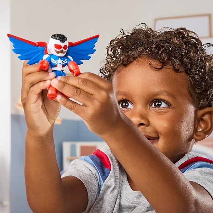 IRON MAN AND HIS AWESOME FRIENDS Marvel Captain America: Sam Wilson Super Bike Action Figure & Toy Motorcycle, 3-Inch (7.6 CM) Super Hero Toys, 3+