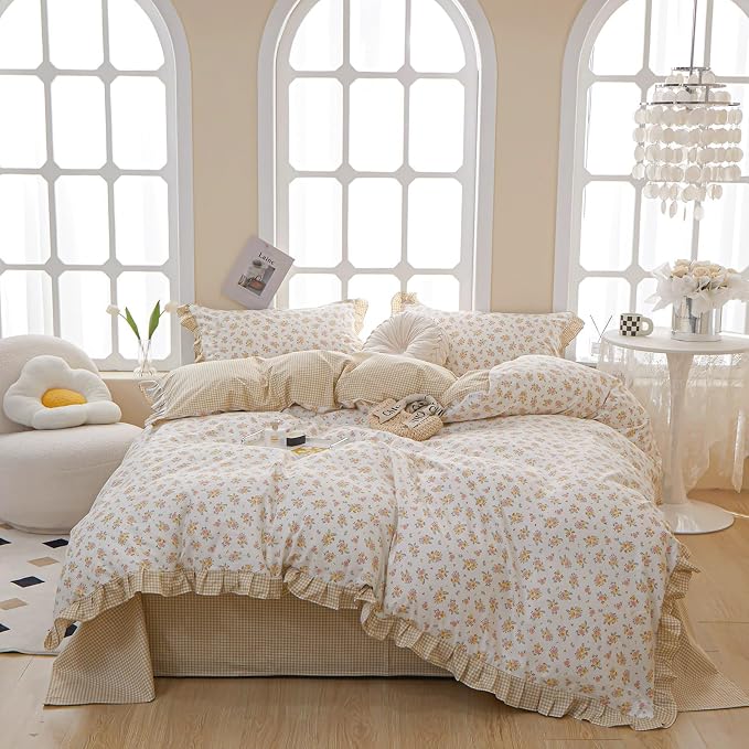 Ruffle Floral Comforter Set King 3 Pieces Vintage Flowers Pattern Romantic Ruffled Comforter with 2 Pillowcases Fluffy Soft Cottagecore Bedding Set Farmhouse Flowers Botanical Comforter Set King