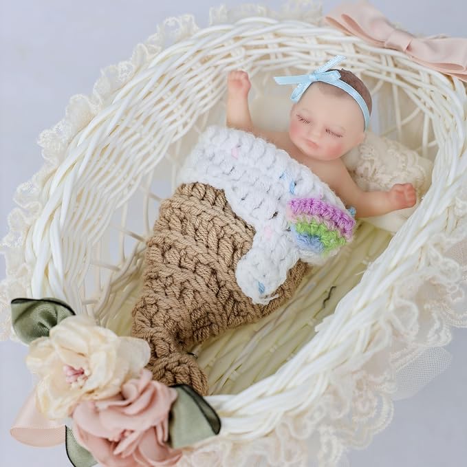 4inch Mini Platinum Silicone Reborn Baby Doll, Tiny Silicone Baby Dolls，Realistic Newborn Baby Dolls Full Body Stress Relief, Decoration, Gifts, Collectible
