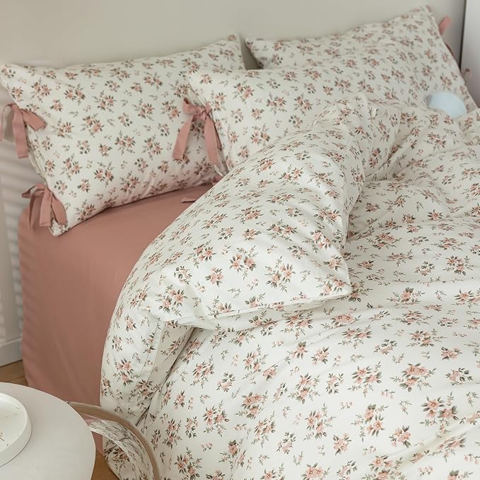 Queen Comforter Set White and Pink Floral Comforter Set for Girls Vintage Garden Flower Leaves Bedding Comforter Set 1 Floral Blush Comforter with 2 Bow Ties Pillowcases Fluffy Botanical Comforter Set