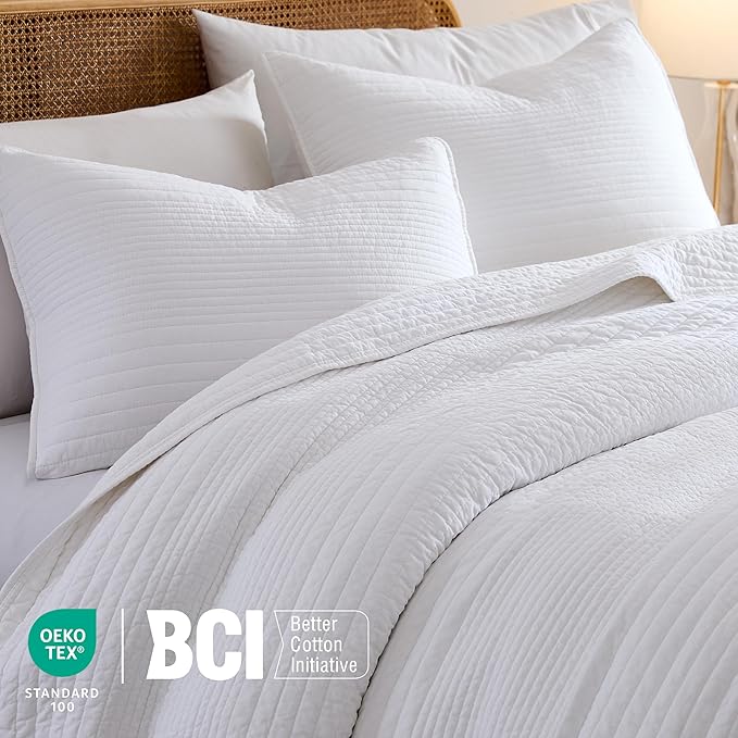 palassio Striped White 100% Cotton Quilt Queen Size Bedding Sets, Lightweight Crinkly Channel Pick Stitch Textured Bedspread Soft Shabby Chic Farmhouse Country Coverlet for All Season, 2 Shams