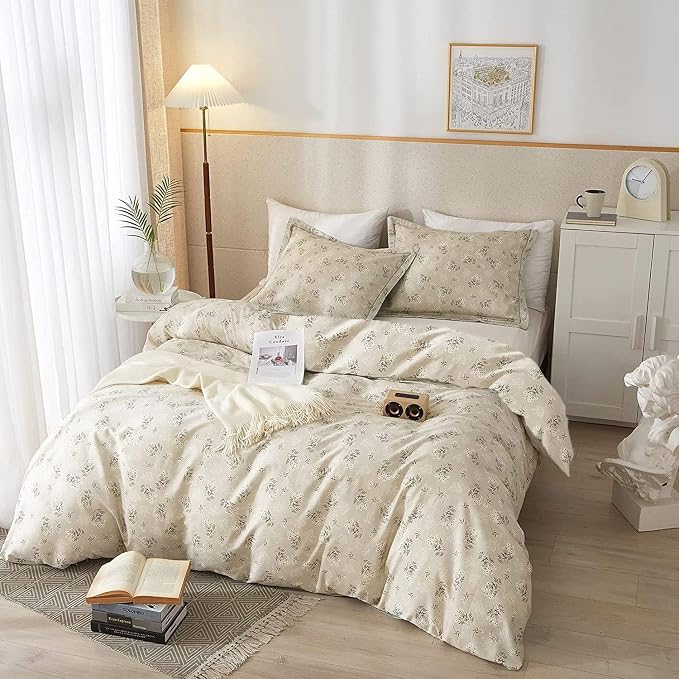 LifeTB Vintage Boho Floral Comforter Set Queen Soft Fluffy Beige Floral Bedding Comforter Set 1 Queen Comforter with 2 Pillowcases Garden Style Vintage Flower Botanical Comforter Set for All Seasons