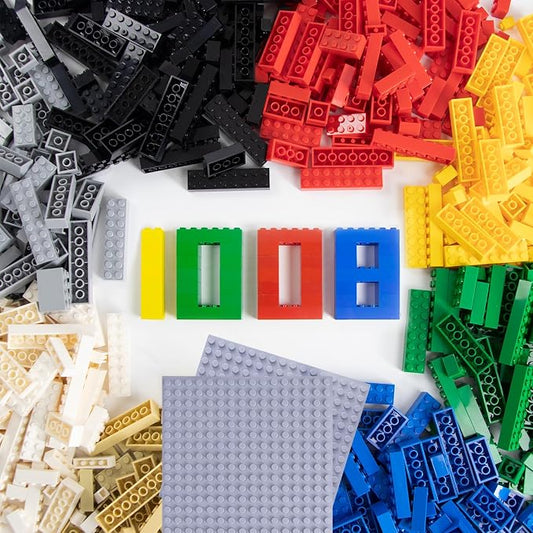Cabeeskii 1008 Pieces Classic Building Blocks Bulk with 2 Baseplates, Building Bricks in 7 Size and 8 Color, Compatible with All Major Bricks, for Kids & MOC Lovers