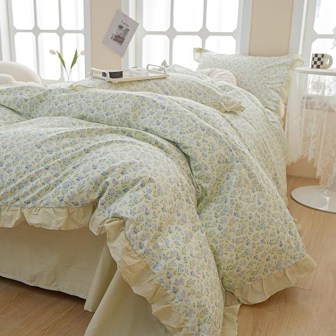 LifeTB Green Floral Comforter Set Twin XL Romantic Ruffled Comforter Blue Flower Bedding Comforter Set Soft Microfiber Floral Bedding Set Lightweight Fluffy Vintage Botanical Comforter for All-Season