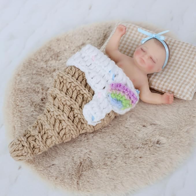 4inch Mini Platinum Silicone Reborn Baby Doll, Tiny Silicone Baby Dolls，Realistic Newborn Baby Dolls Full Body Stress Relief, Decoration, Gifts, Collectible