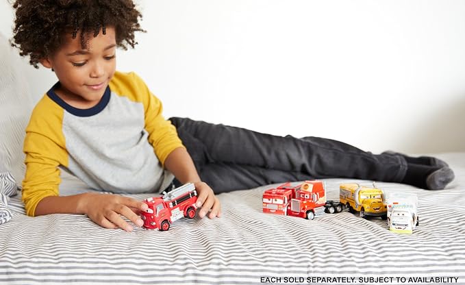 Disney/Pixar Cars Die-Cast Oversized Ambulance Vehicle