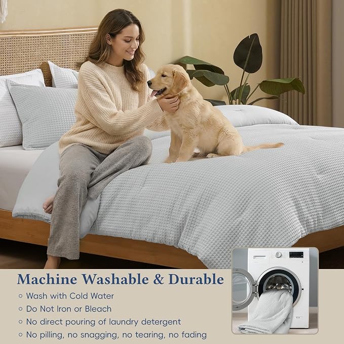 David's Home Waffle Weave Comforter Set 3PCS California King Size, Soft Breathable Lightweight Cozy Skin-Friendly Warm for All Season, Aesthetic Home Decor Bedding Set with Pillow Shams, Light Grey
