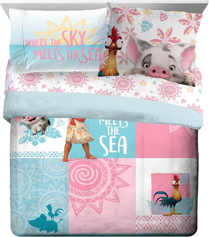 Jay Franco Disney Moana Queen Comforter Set â€“ Tropical Patchwork 7 Piece Bedding Features Pua and HEI HEI - Includes Sheet Set & Pillow Covers - Super Soft Kids Microfiber Bed Set