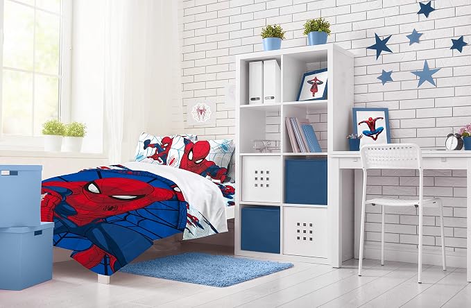 Jay Franco Marvel Spiderman 4 Piece Toddler Comforter Set - Super Soft Reversible Kids Bedding, Fade Resistant Microfiber, Machine Washable, Comforter & Sheet Set (Official Marvel Product)