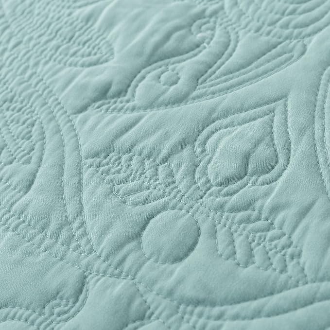 HoneiLife California King Quilts - Oversized King Bedspreads 128x120, Rustic Bedding Sets 4-Piece,Reversible Coverlets Lightweight Bed Cover for All Season Use-Sage Green