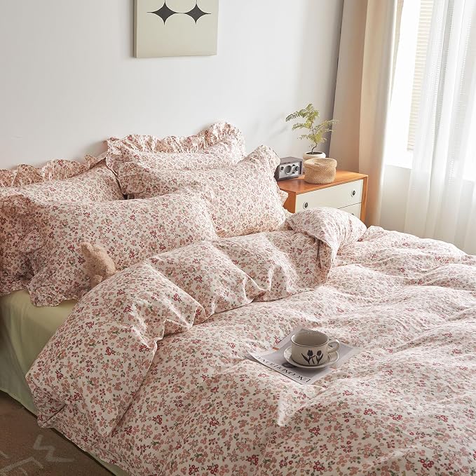 LifeTB Pink Ruffle Comforter Set Full Size Girls Floral Bedding Comforter Set Soft Comfy Cottagecore Flowers Bedding Set Vintage Botanical Floral Bed Comforter with 2 Pillowcases for All Season
