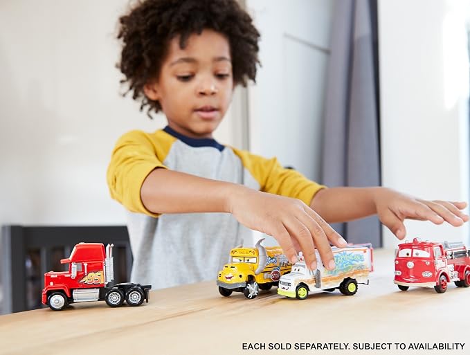 Disney/Pixar Cars Die-Cast Oversized Ambulance Vehicle