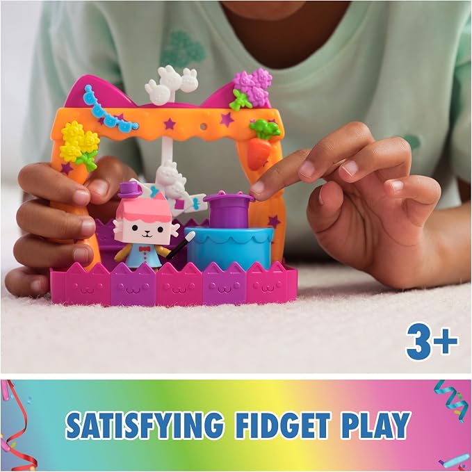 DreamWorks GABBY'S Dollhouse, Baby Box Talent Show Balcony Playset, 8-Pcs with Toy Figures, Doll House Accessories & Sensory Play, Kids Toys for Girls & Boys 3+